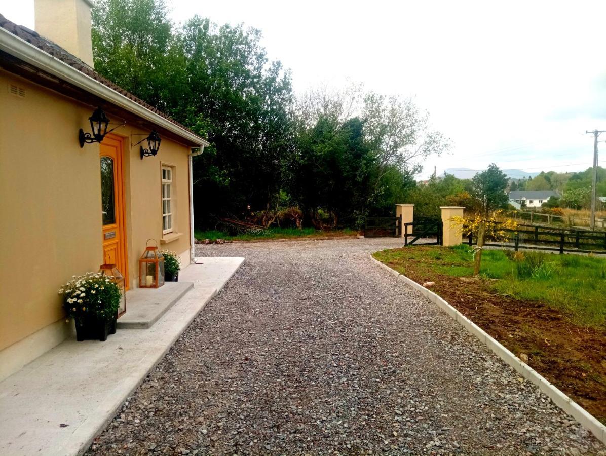 Donegal Cottage Donegal Town Exterior photo